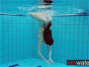 bouncy arse underwater Katrin